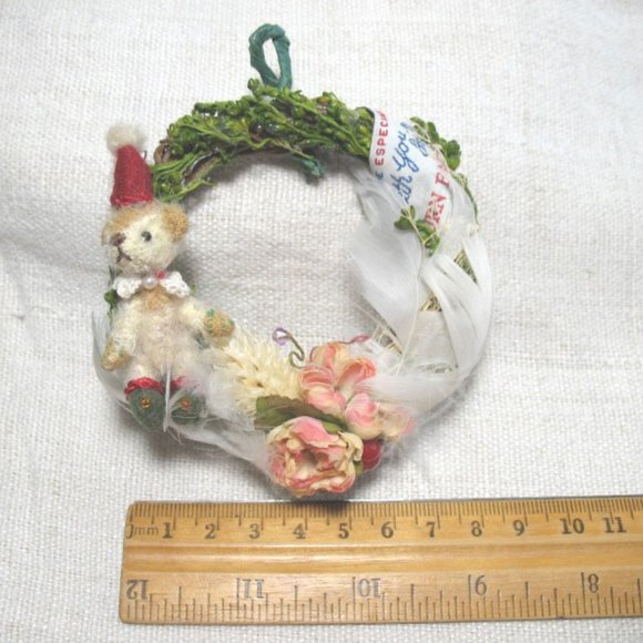💲3 for $15🌼 Handmade miniature teddy wreath - Picture 3 of 4